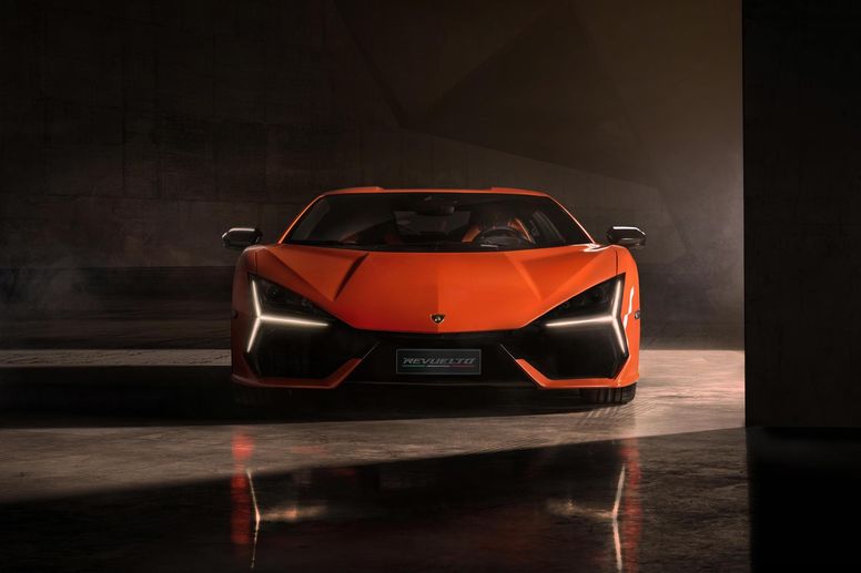 Lamborghini Revuelto : 1 015 ch pour l'héritière hybride de l'Aventador ...