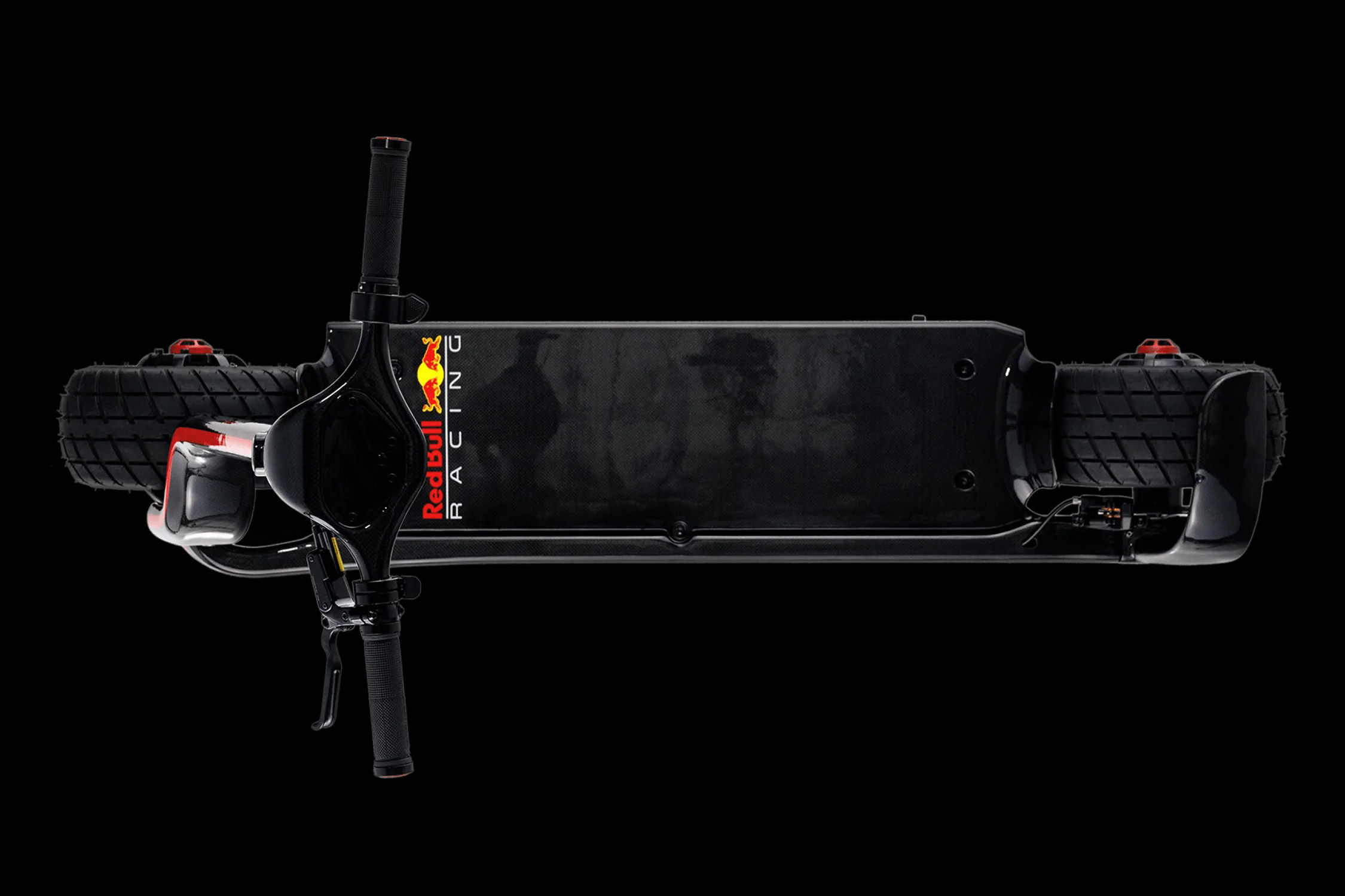 Red Bull RBS#01, une trottinette full carbone signée Red Bull Racing ...