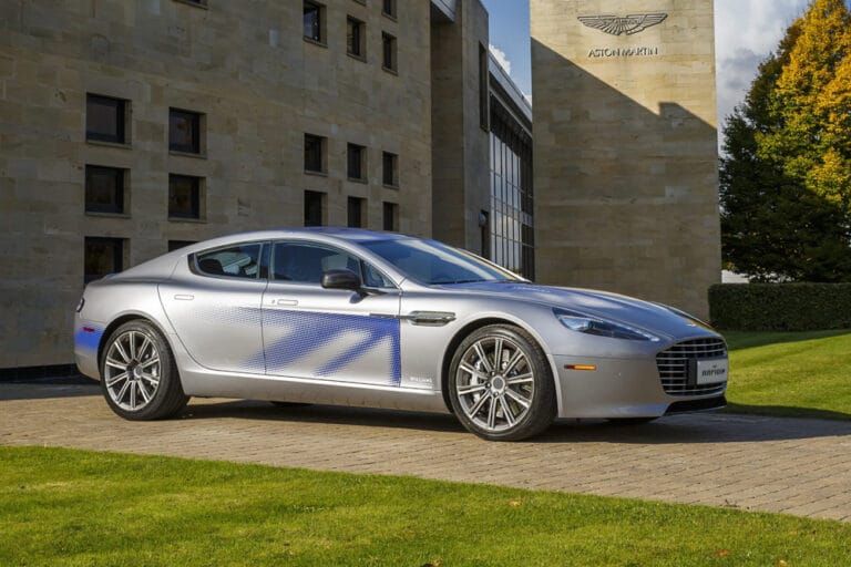 aston-martin-rapide-15646-1-1.jpg