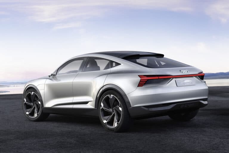 audi-e-tron-16090-2-1.jpg