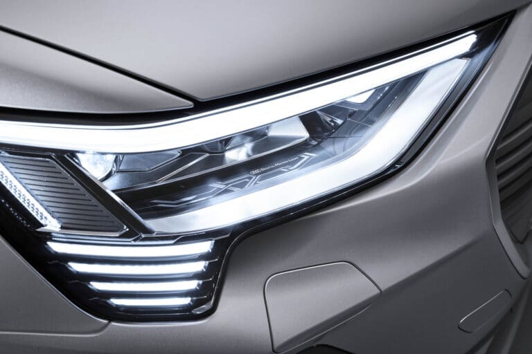 audi-e-tron-20292-4-1.jpg