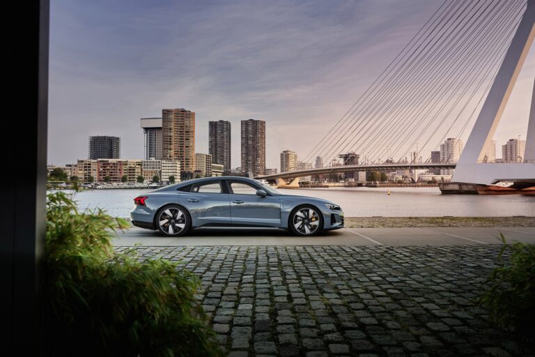audi-e-tron-22449-9-1.jpg
