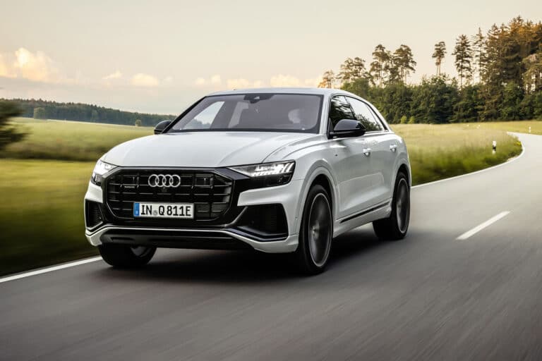 audi-q8-21859-1-1.jpg