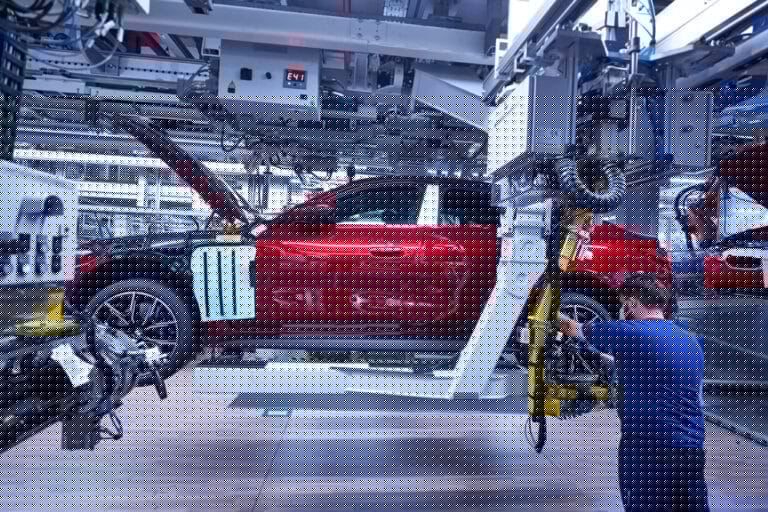 bmw-i4-23760-4.jpg
