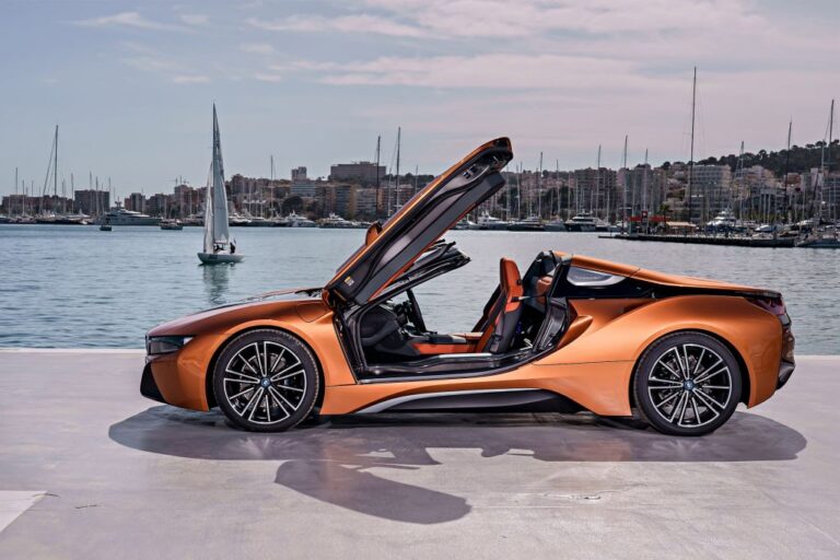 bmw-i8-i12-374-ch-122194-1.jpg