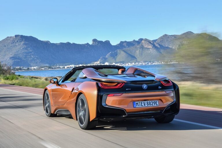 bmw-i8-i12-374-ch-122197-1.jpg