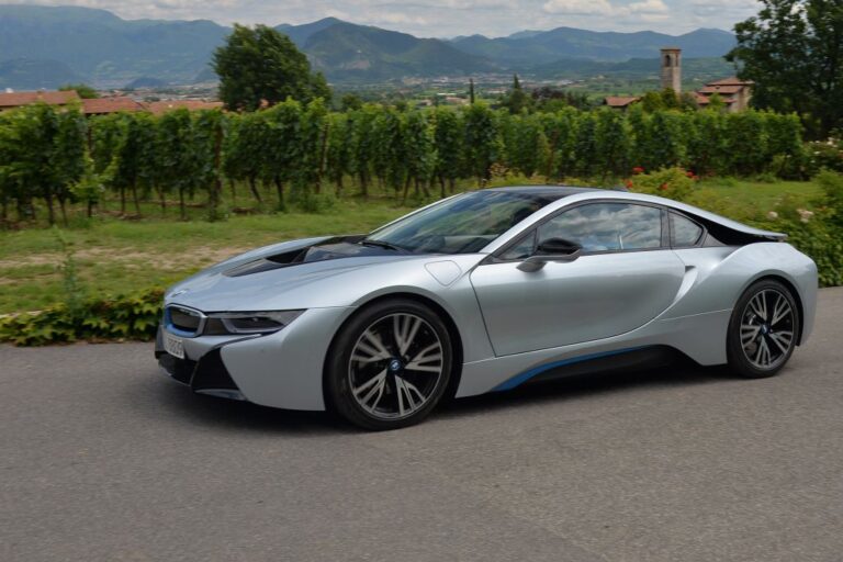 bmw-i8-i12-pure-impulse-362-ch-85495-2.jpg