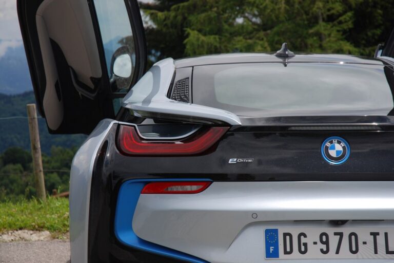 bmw-i8-i12-pure-impulse-362-ch-85498.jpg