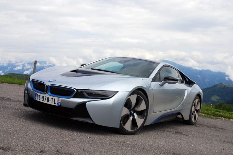 bmw-i8-i12-pure-impulse-362-ch-85501.jpg