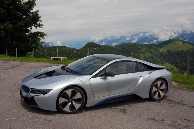 bmw-i8-i12-pure-impulse-362-ch-85502.jpg