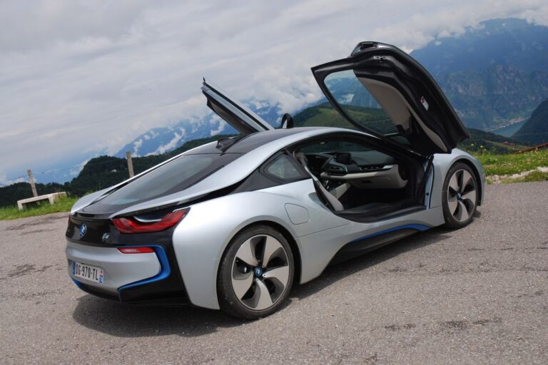 bmw-i8-i12-pure-impulse-362-ch-85503.jpg