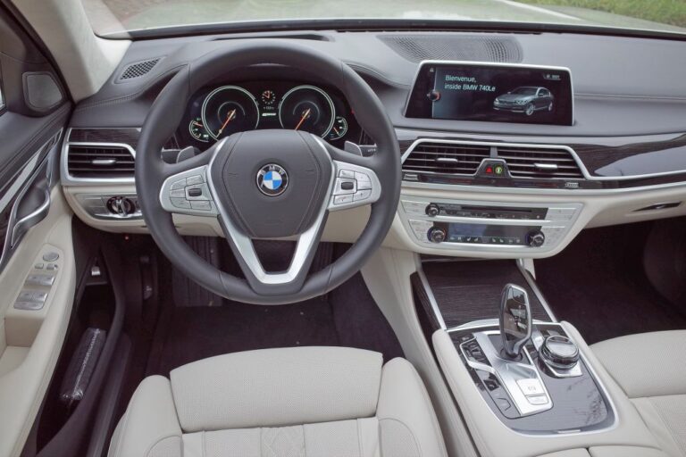 bmw-serie-7-g12-lci-740le-xdrive-110844.jpg