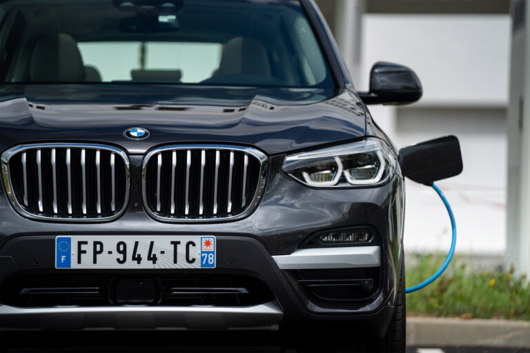 bmw-x3-g01-xdrive30e-128959-1.jpg