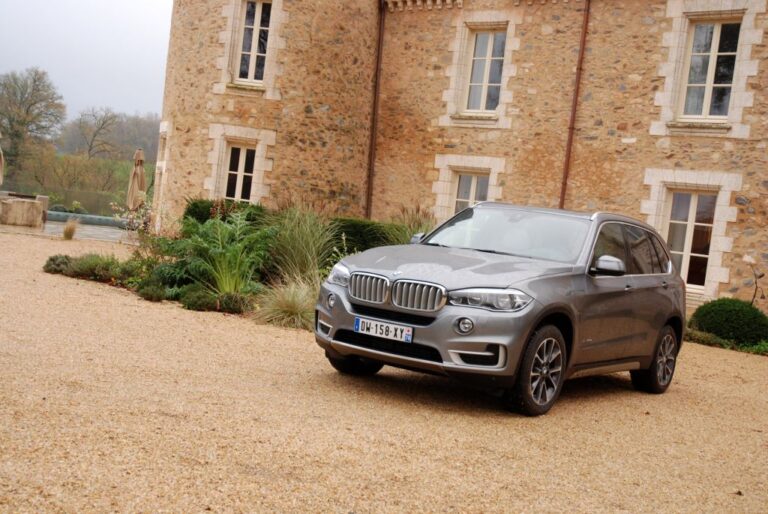 bmw-x5-f15-xdrive40e-313-ch-101813-1.jpg