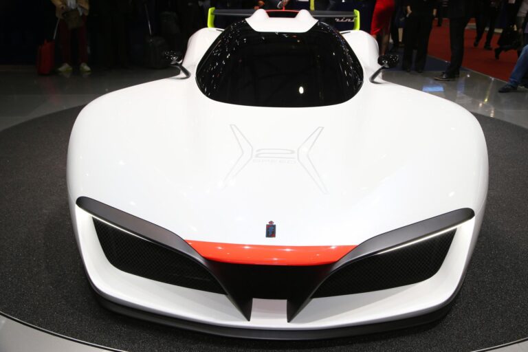 concept-pininfarina-h2-speed-13773-3-1.jpg