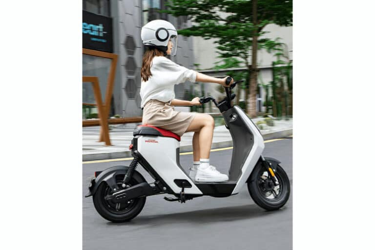 honda-u-be-un-veritable-scooter-electrique-pour-400-euros-23505-1-1.jpg