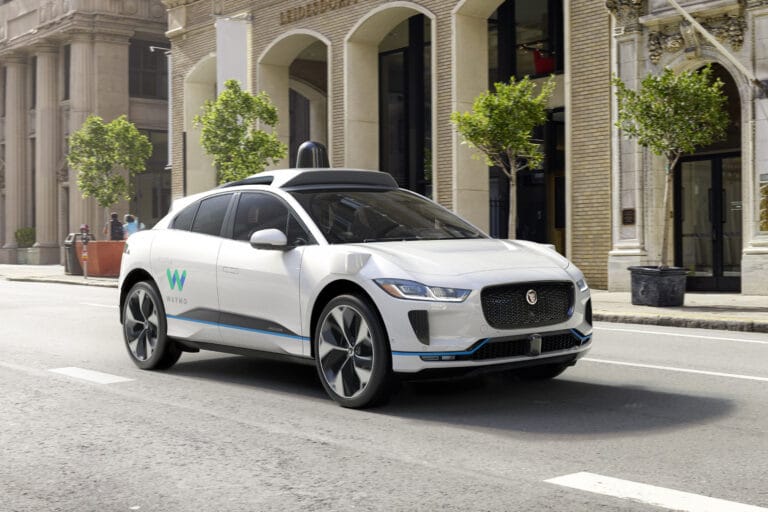 jaguar-i-pace-17450-1-1.jpg