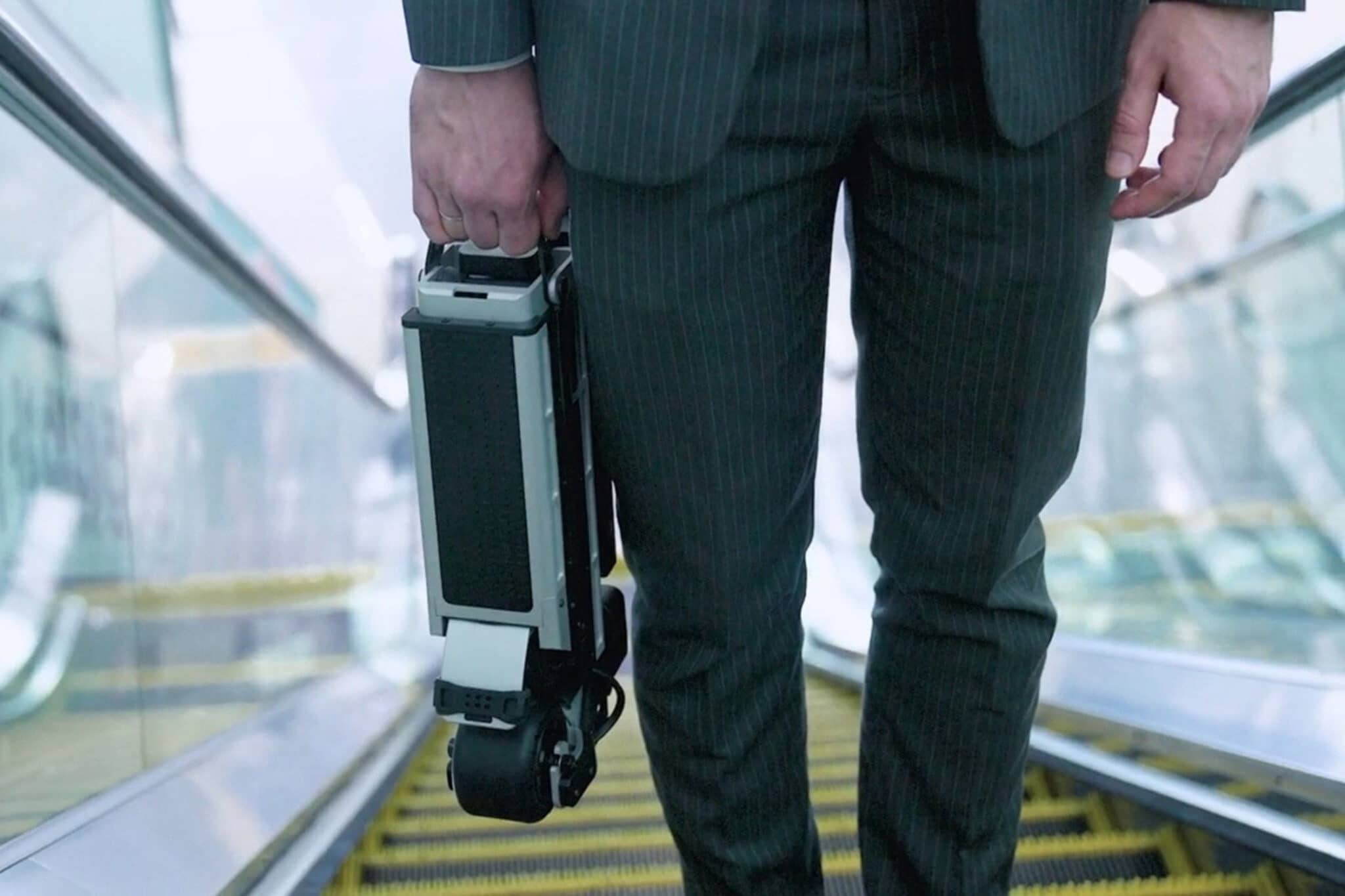 La Blizwheel une électrique pliante qui tient dans un sac à dos