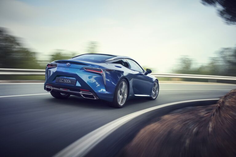 lexus-lc-13697-2-1.jpg