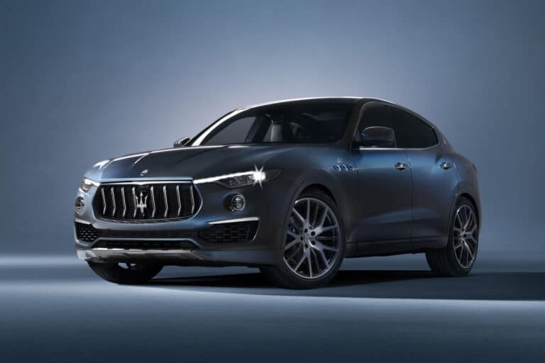 maserati-levante-22799-1-1.jpg