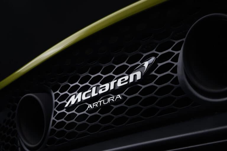 mclaren-l-hypercar-hybride-artura-attendue-en-2021-22054-1-1.jpg