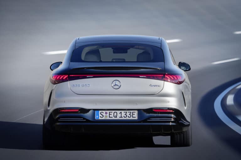 mercedes-benz-eqs-premiere-berline-electrique-a-l-etoile-22786-4-1.jpg