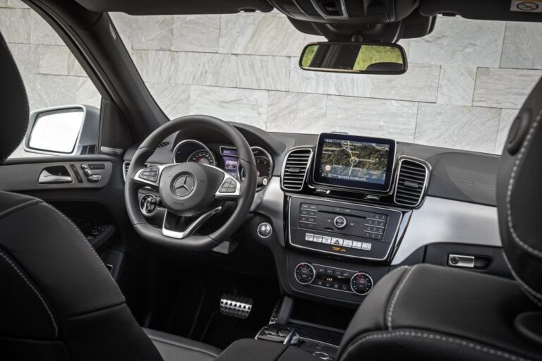 mercedes-classe-gle-suv-w166-500e-4matic-101424.jpg