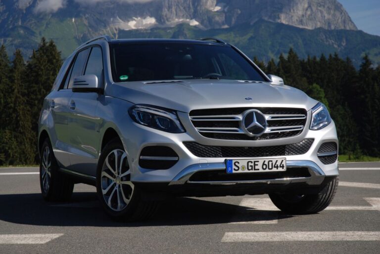 mercedes-classe-gle-suv-w166-500e-4matic-101430.jpg