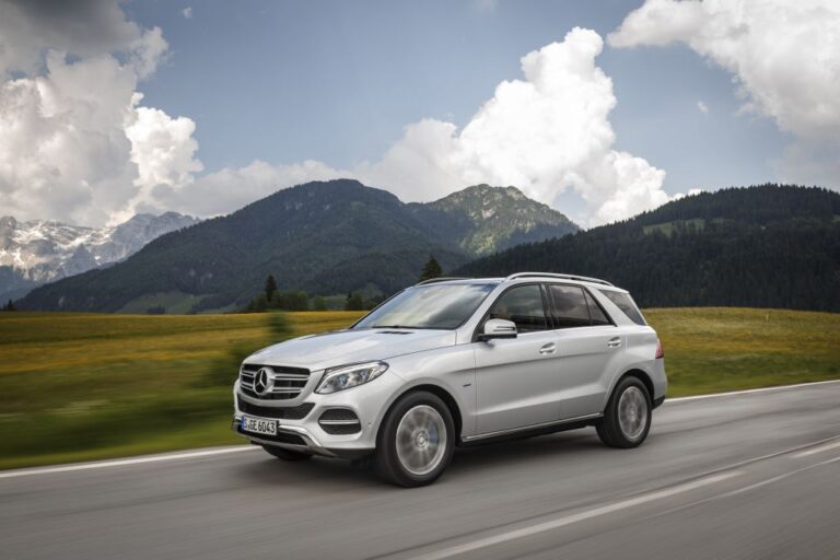 mercedes-classe-gle-suv-w166-500e-4matic-101438-1.jpg