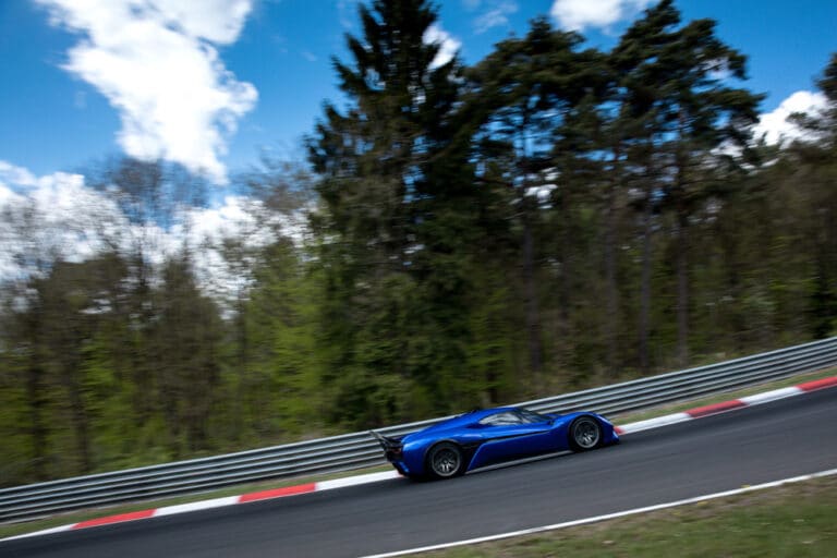 nio-ep9-nouveau-record-sur-le-ring-15899-2-1.jpg