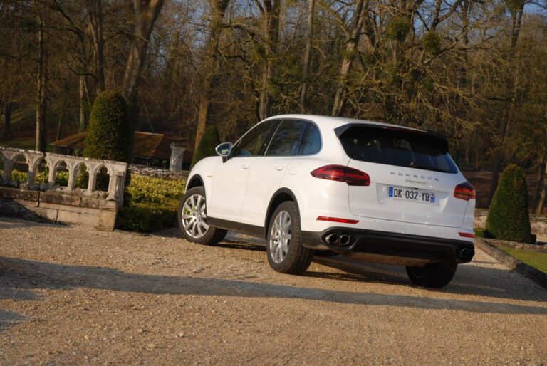 porsche-cayenne-ii-958-s-e-hybrid-3-0-v6-93030.jpg