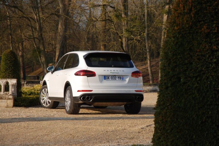 porsche-cayenne-ii-958-s-e-hybrid-3-0-v6-93031.jpg