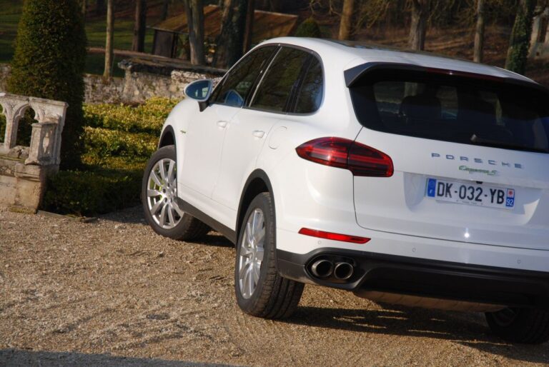 porsche-cayenne-ii-958-s-e-hybrid-3-0-v6-93033.jpg