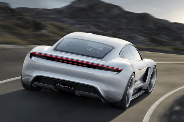 porsche-mission-e-15802-3-1.jpg