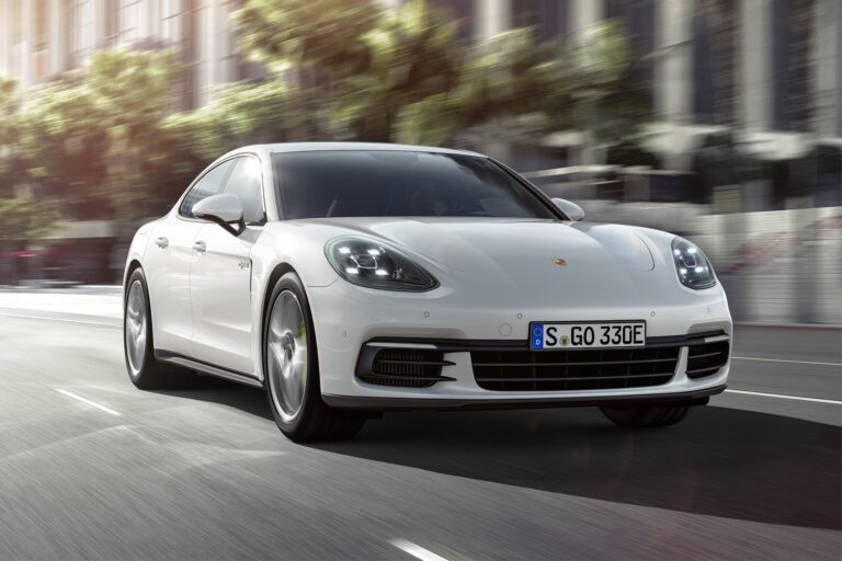 porsche-panamera-14699-1-1.jpg