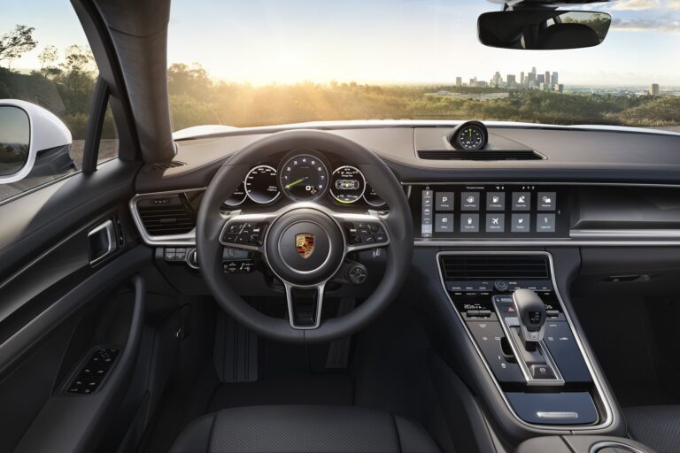 porsche-panamera-14699-3-1.jpg