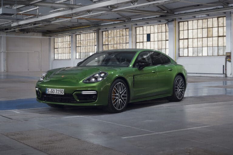 porsche-panamera-21888-6-1.jpg