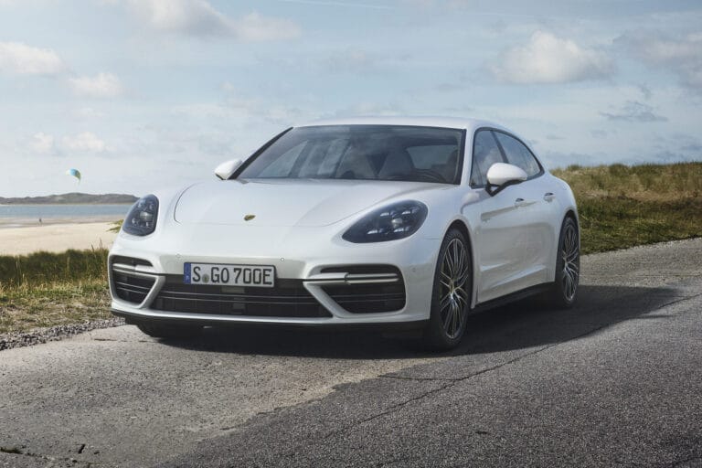 porsche-panamera-sport-turismo-16539-1-1.jpg