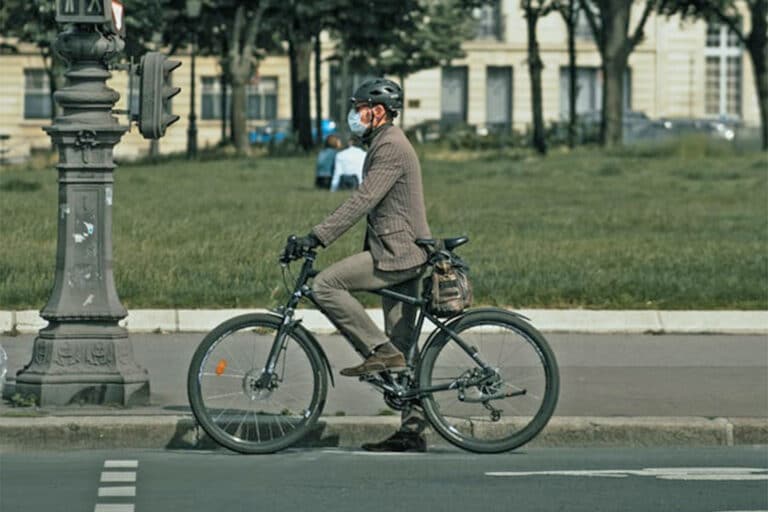 pour-que-les-entreprises-passent-au-velo-21336-2-1.jpg