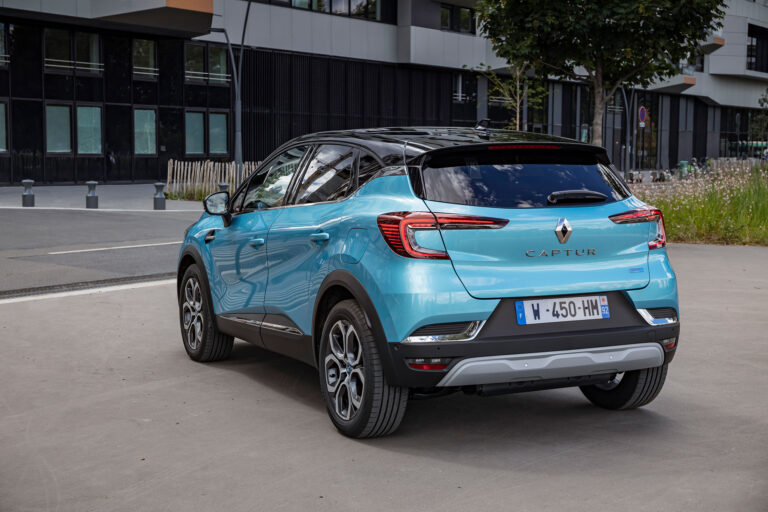 renault-captur-ii-e-tech-plug-in-160-ch-132409-2.jpg