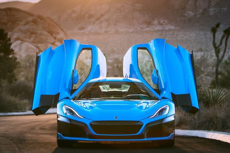 rimac-c_two-18142-2-1.jpg