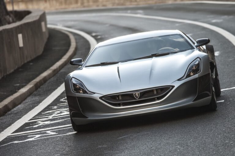 rimac-va-produire-sa-concept_one-13721-1-1.jpg