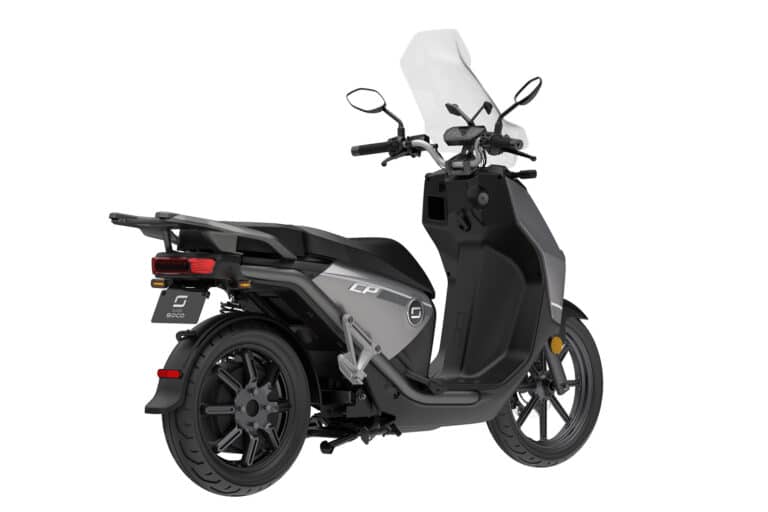 super-soco-devoile-son-premier-scooter-electrique-equivalent-125-cm3-20773-5-1.jpg