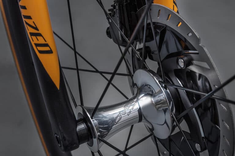 velo-s-works-mclaren-roubaix-16431-2-1.jpg