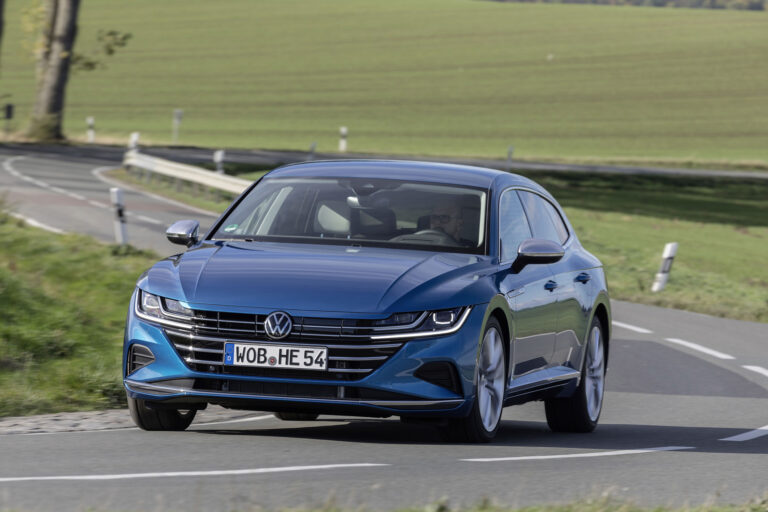 volkswagen-arteon-shooting-brake-1-4-tsi-ehybrid-218-ch-133560-10.jpg