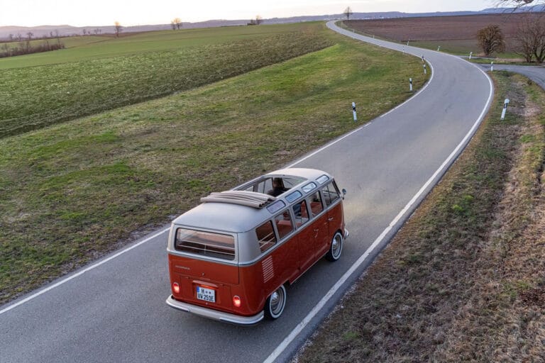 volkswagen-combi-20884-9-1.jpg