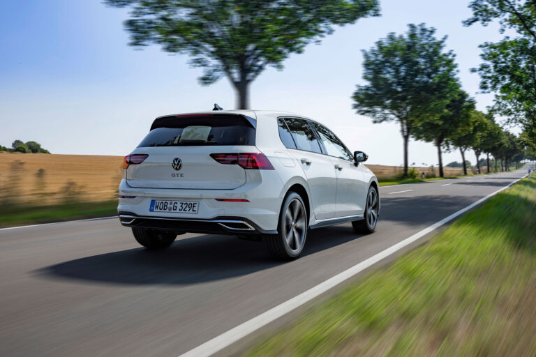 volkswagen-golf-viii-gte-245-ch-132659-2.jpg