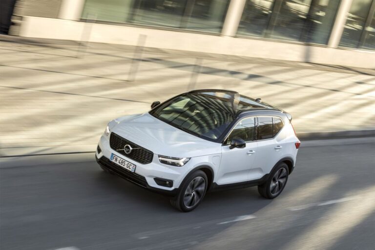 volvo-xc40-t5-twin-engine-262-ch-127846-1.jpg