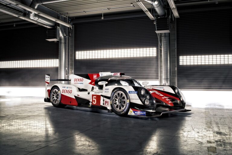 wec-toyota-ts050-hybrid-13881-2-1.jpg