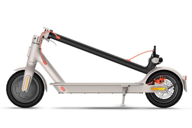 xiaomi-mi-electric-scooter-3-le-geant-chinois-enfonce-le-clou-23443-4-1.jpg